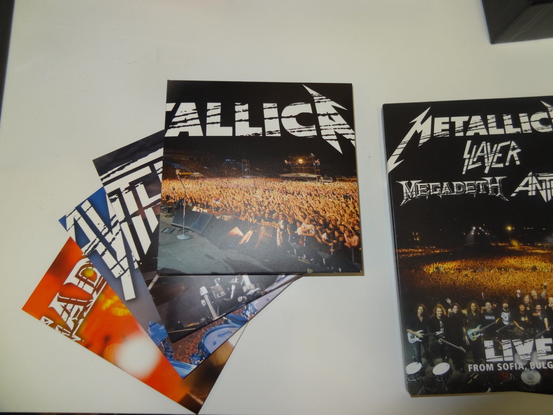 CD: Konzert CD+DVD "The Big Four" Live Sofia 2010 - Top Zustand! – Usato da luzern venduto da musicandart 2