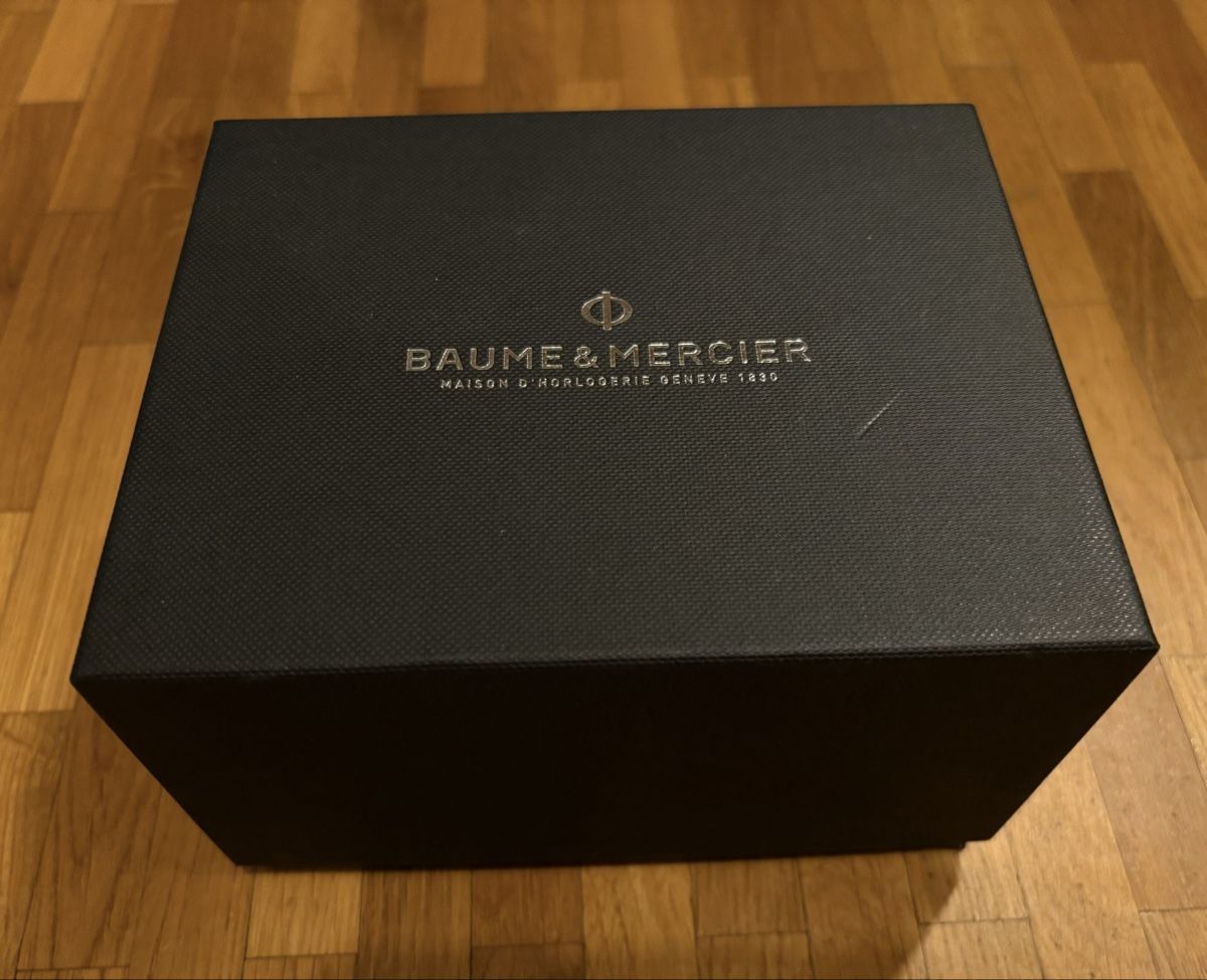Baume & Mercier Uhren: Baume et Mercier watch box – Gebraucht aus Le Grand-Saconnex von AlexeyYu