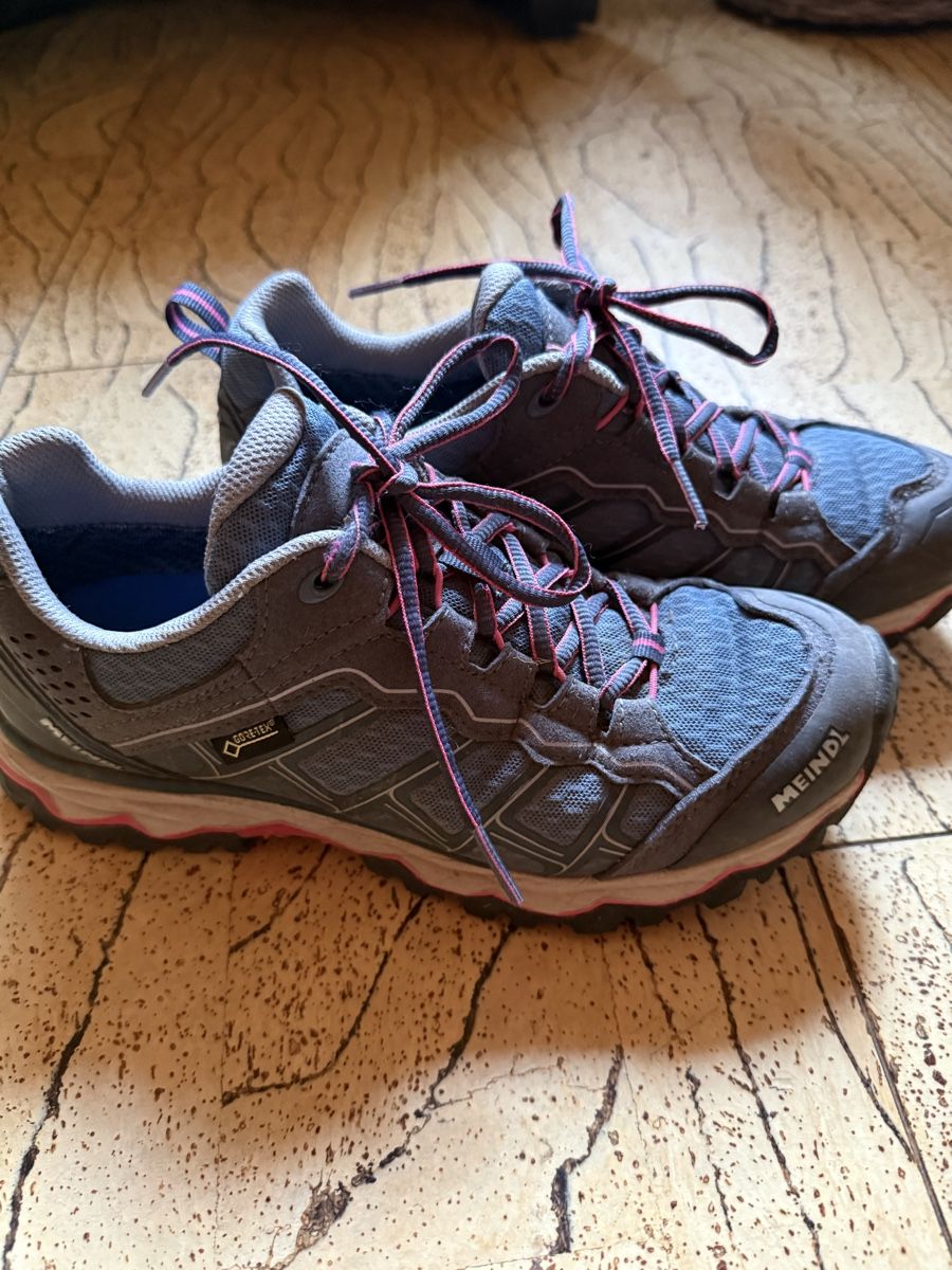 Meindl Scarpe da donna: Meindl Trekkingschuhe Damen – Usato da Muri AG venduto da sima020 1