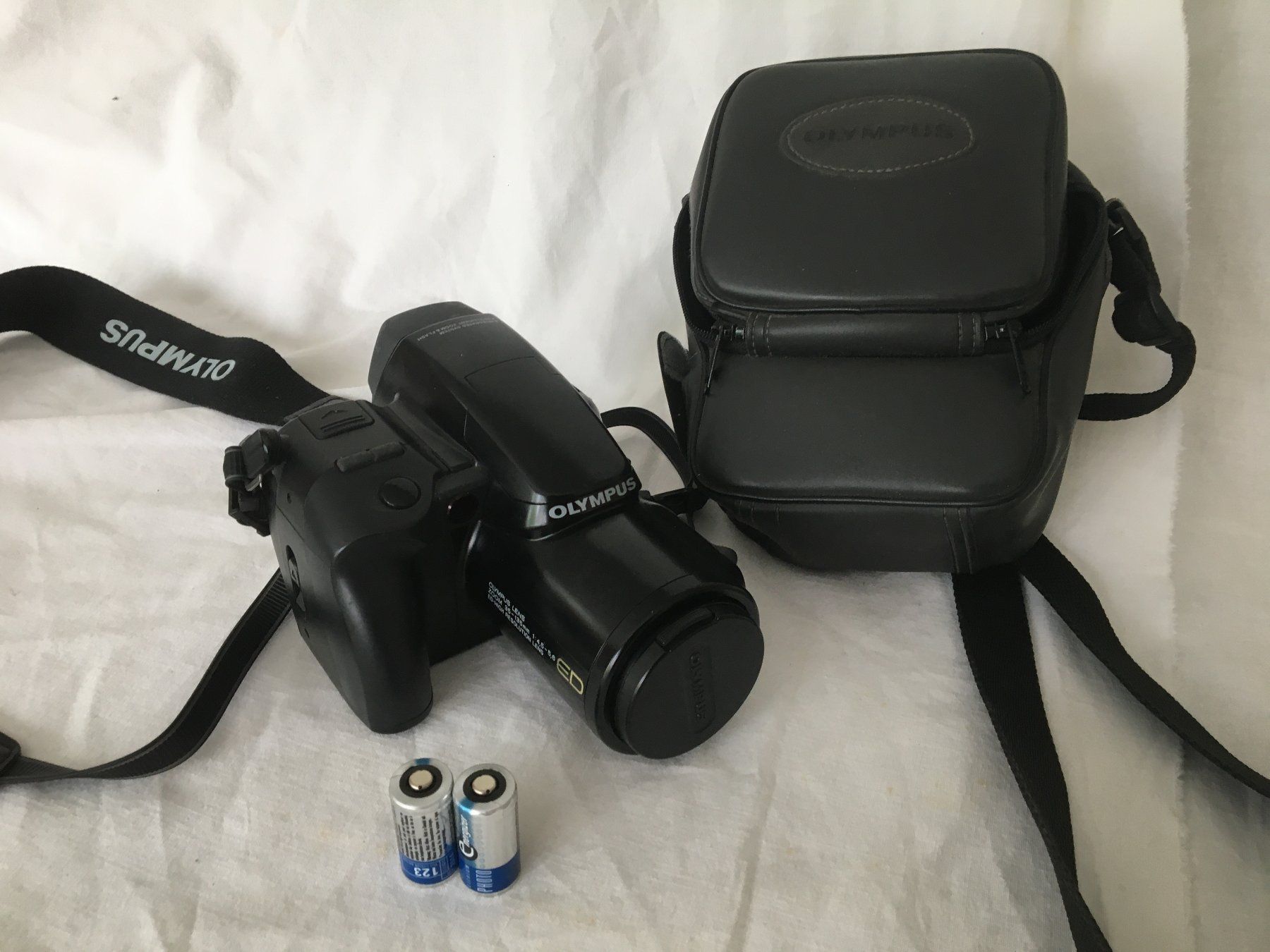 Olympus Kamera: Olympus iS-1000 – Gebraucht aus Bergdietikon von Werkler33 9