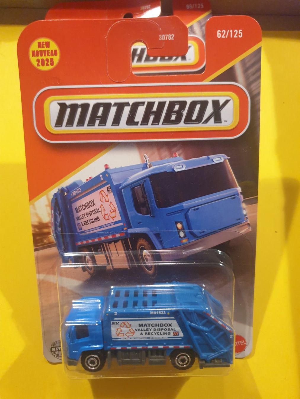 Matchbox Modellini d'auto: 3 x Matchbox GARBAGE TRUCKS – Nuovo e nell'imballaggio originale da Oftringen venduto da Rotor 6