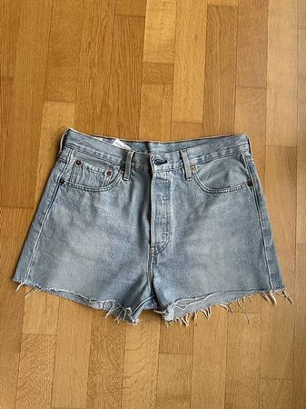 Levi's Shorts in blau/washed, W30