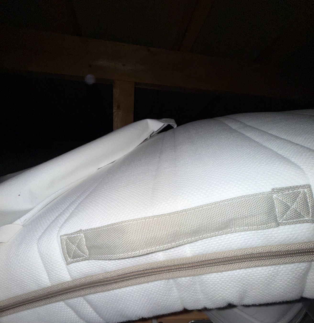 Ikea Materassi: MATELAS  ET ACCESSOIRES – Nuovo (secondo la descrizione) da savièse venduto da karukeragwada 2