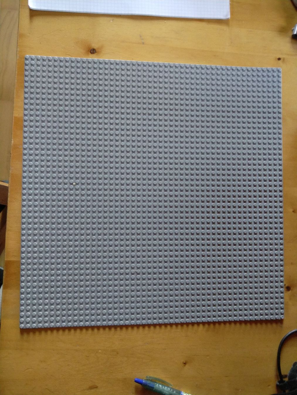 Lego Kit di costruzioni: Lego - Baseplate 48 x 48 Light Bluish Gray – Usato da Les Brenets venduto da LEGOFOREVER