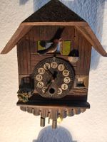 Miniatur Pendeluhr Souveniruhr funktionstüchtig 14x11 cm