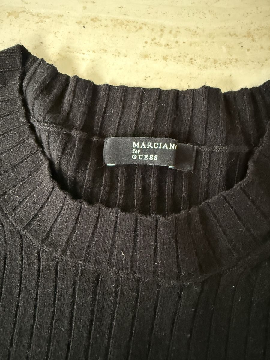 Guess Lotti di vestiti: Vestito 2 pezzi Marciano for Guess – Usato da Kreuzlingen venduto da nik_d2fj 2