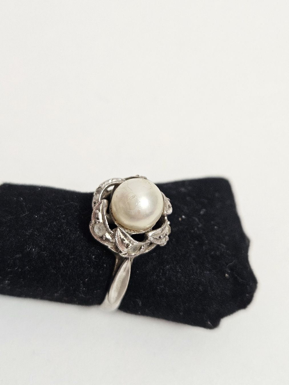 Anelli: Ring Weiss mit Perle Grösse 56 gebraucht – Usato da Schlieren venduto da Bestleo 3