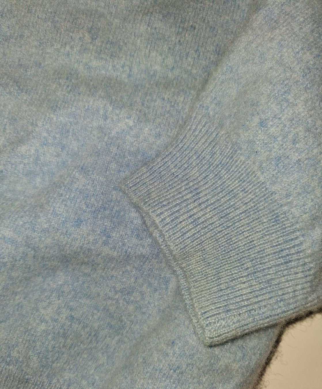 Nile Vestes: Kaschmir pulli u. ,.. Jacke NILE – D'occasion à Wetzikon ZH par med_2y76 6
