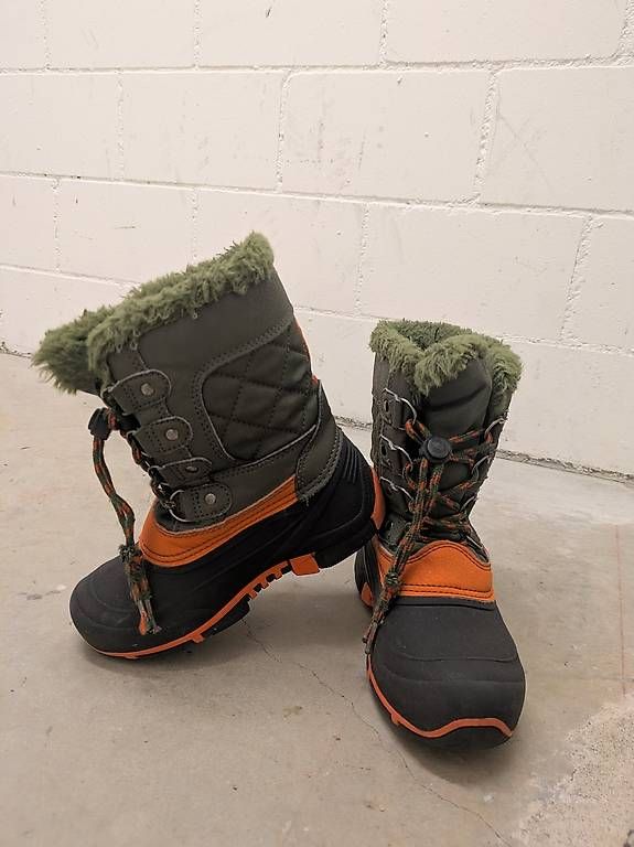 Scarpe per ragazzi: Winterstiefel Gr. 31 – Usato da Birmensdorf ZH venduto da elz_6ccw