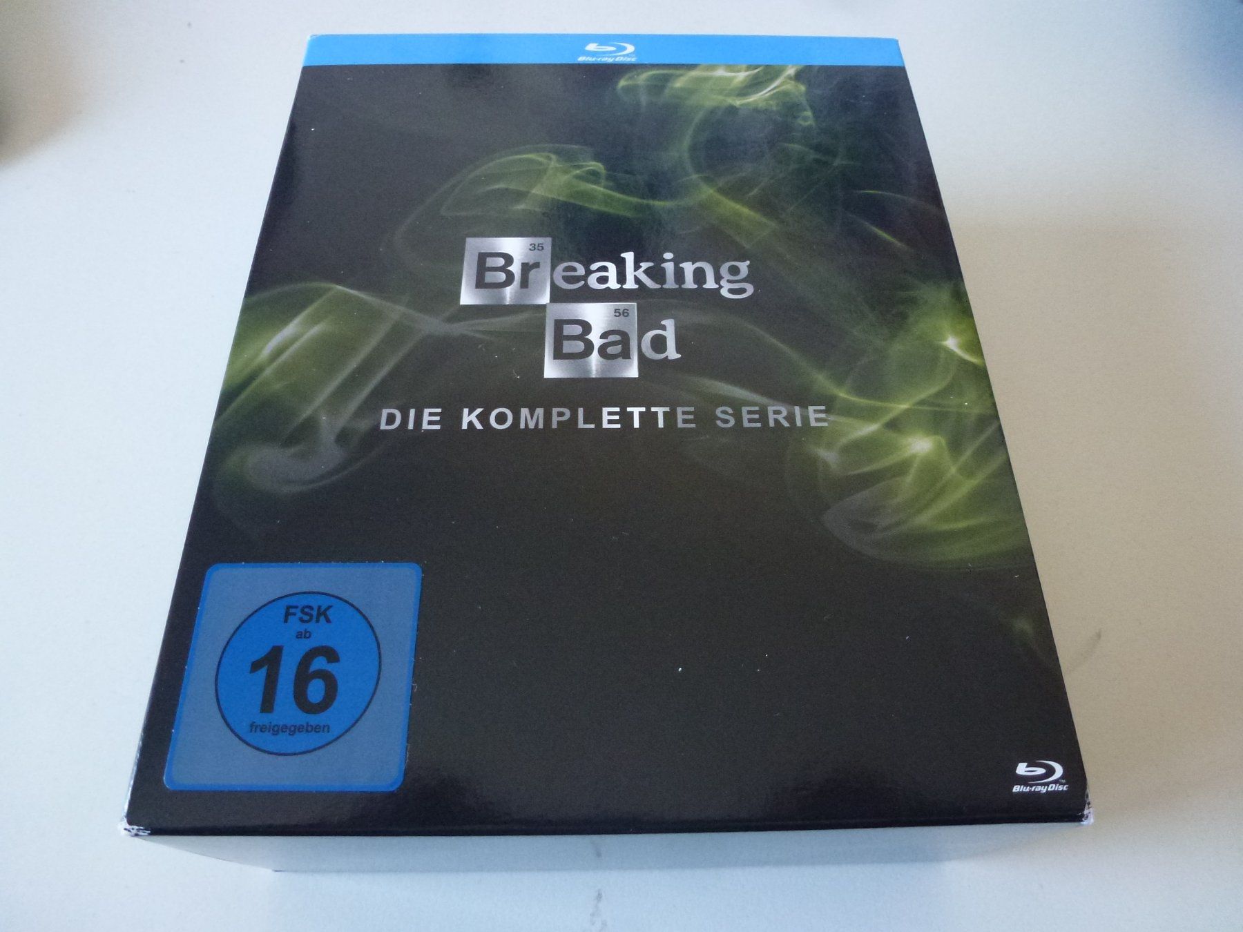 Tutti i DVDs: Breaking Bad Komplette Serie (15 Blu-Rays) – Nuovo (secondo la descrizione) da Bern venduto da Frebo