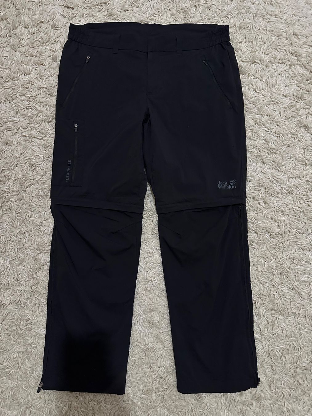 Jack Wolfskin Pantaloni: Jack Wolfskin Wanderhose Gr.36 – Usato da Bern venduto da BrandVilla