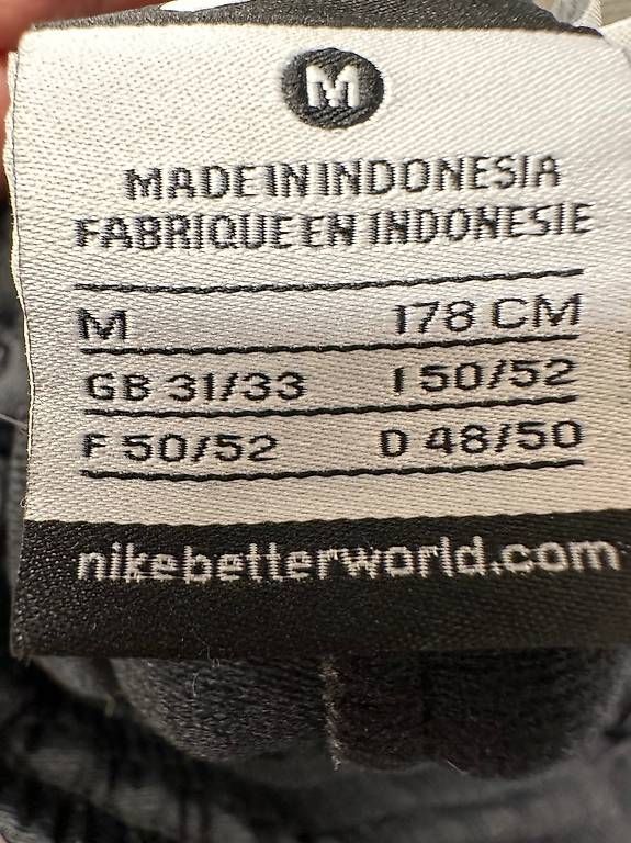 Hosen: Pantalon training Nike – Gebraucht aus Longirod von Fabricelli 1