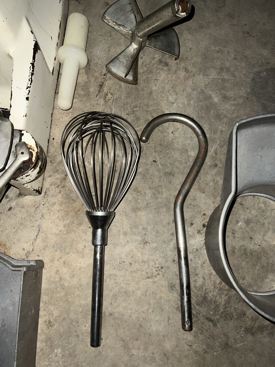 Tutte le macchine: Lips Junior Rührwerk Teigmschine – Usato da Winterthur venduto da cnc27 7