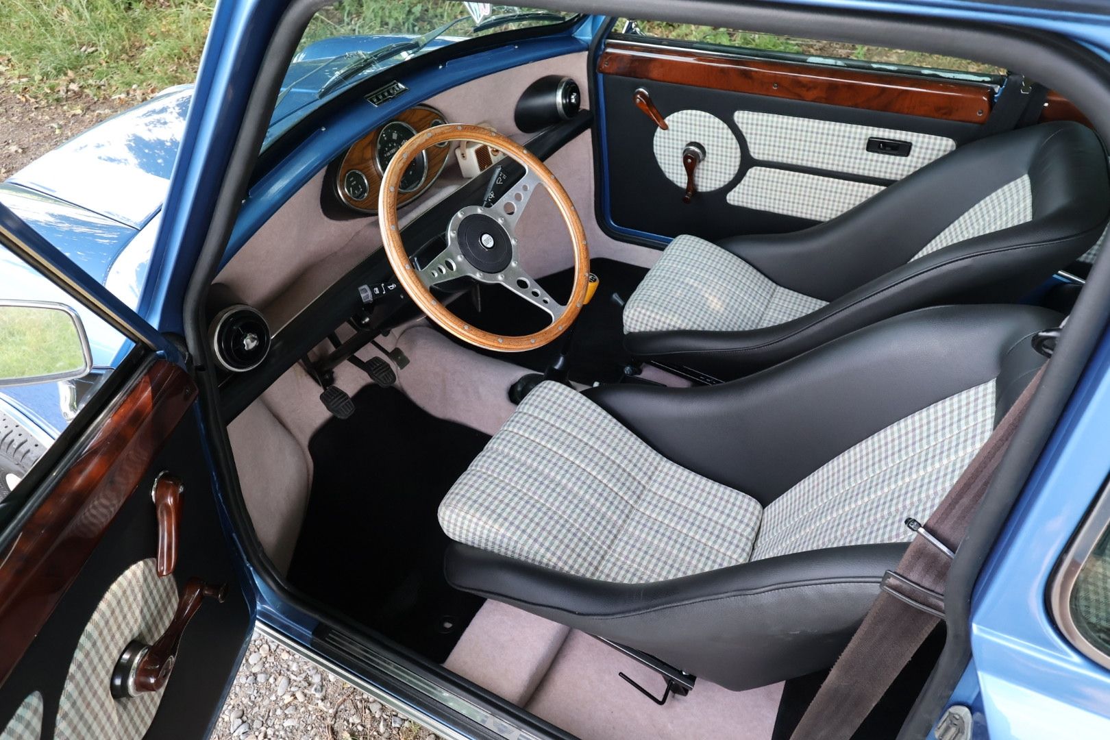 Austin Autos: Austin Mini 1100 Special  – D'occasion à Riedt b. Erlen par JoongeRC 3