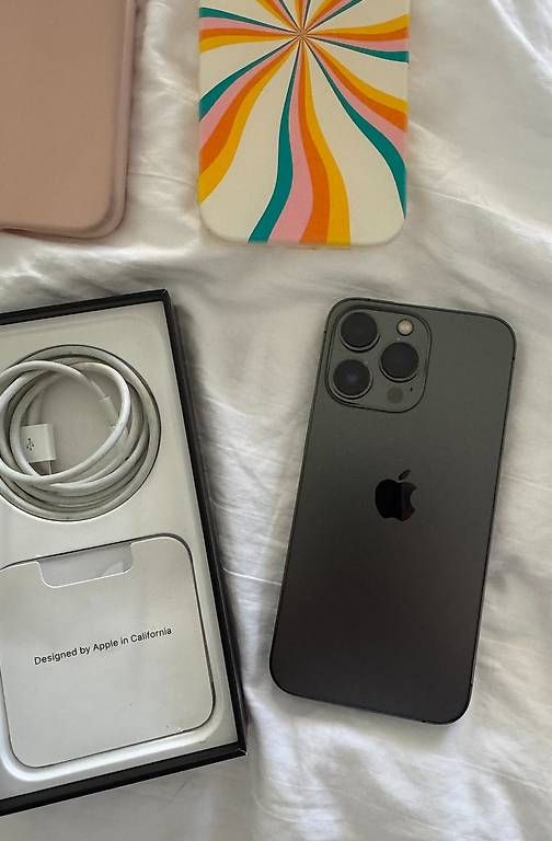 Telefoni cellulari / Smartphones: Apple iPhone 13 Pro, 256GB, Graphite, TOP ZUSTAND – Usato da Zürich venduto da accattone 2