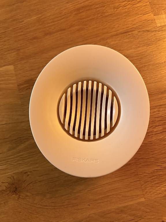 Appareils de cuisine: Fiskars Functional Form Eierschneider  neuwertig – D'occasion à Zufikon par mronioon 3