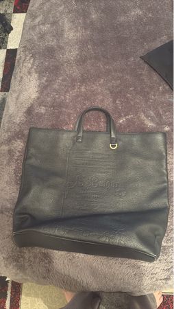 Sac cabas en cuir noir véritable Bvlgari- Élégant et pratiqu