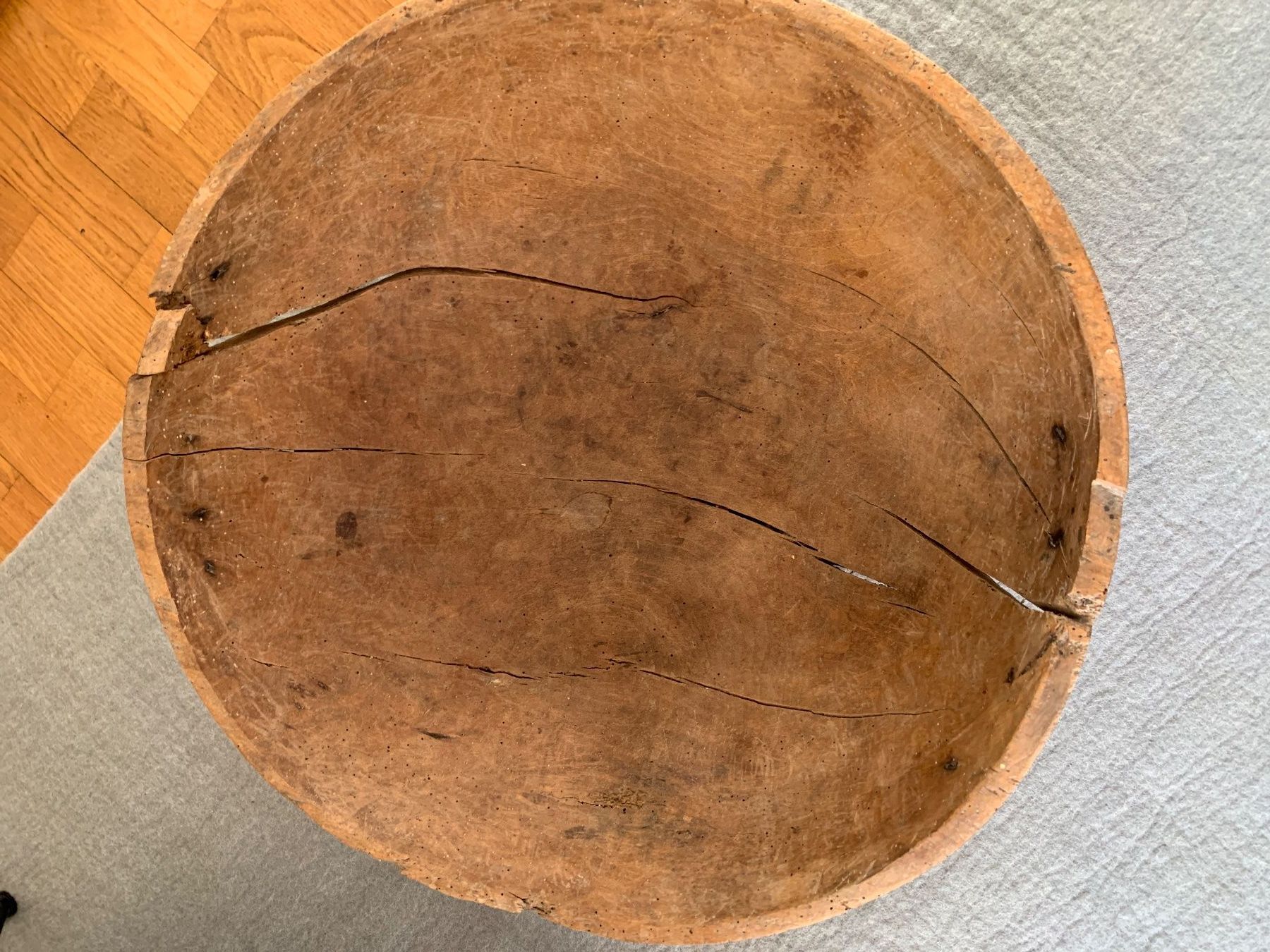 Ciotole: Wunderschöne antike Holzschale alpenländisch Gross – Usato da Richterswil venduto da Moii89 1
