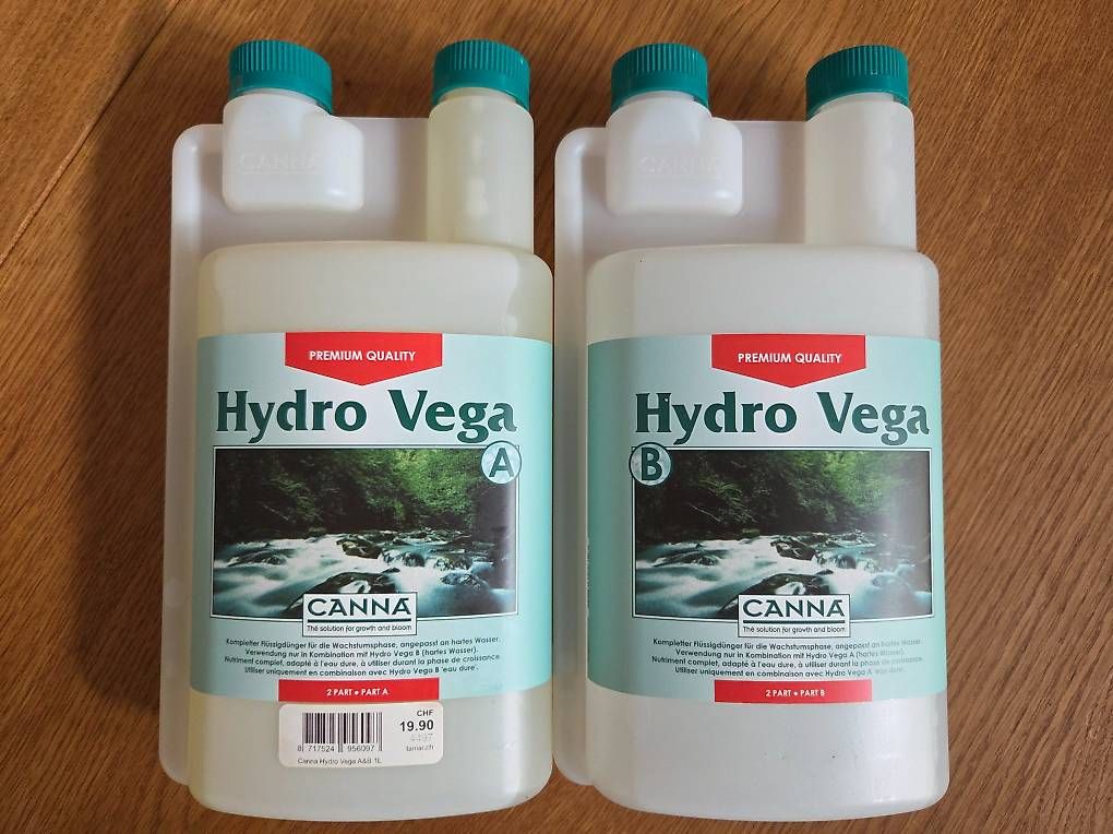 Düngerstreuer: Hydro Vega Flüssigdünger – Gebraucht aus Wilchingen von Schaffhuseri