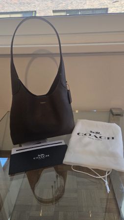 Coach Brooklyn 28 in maple