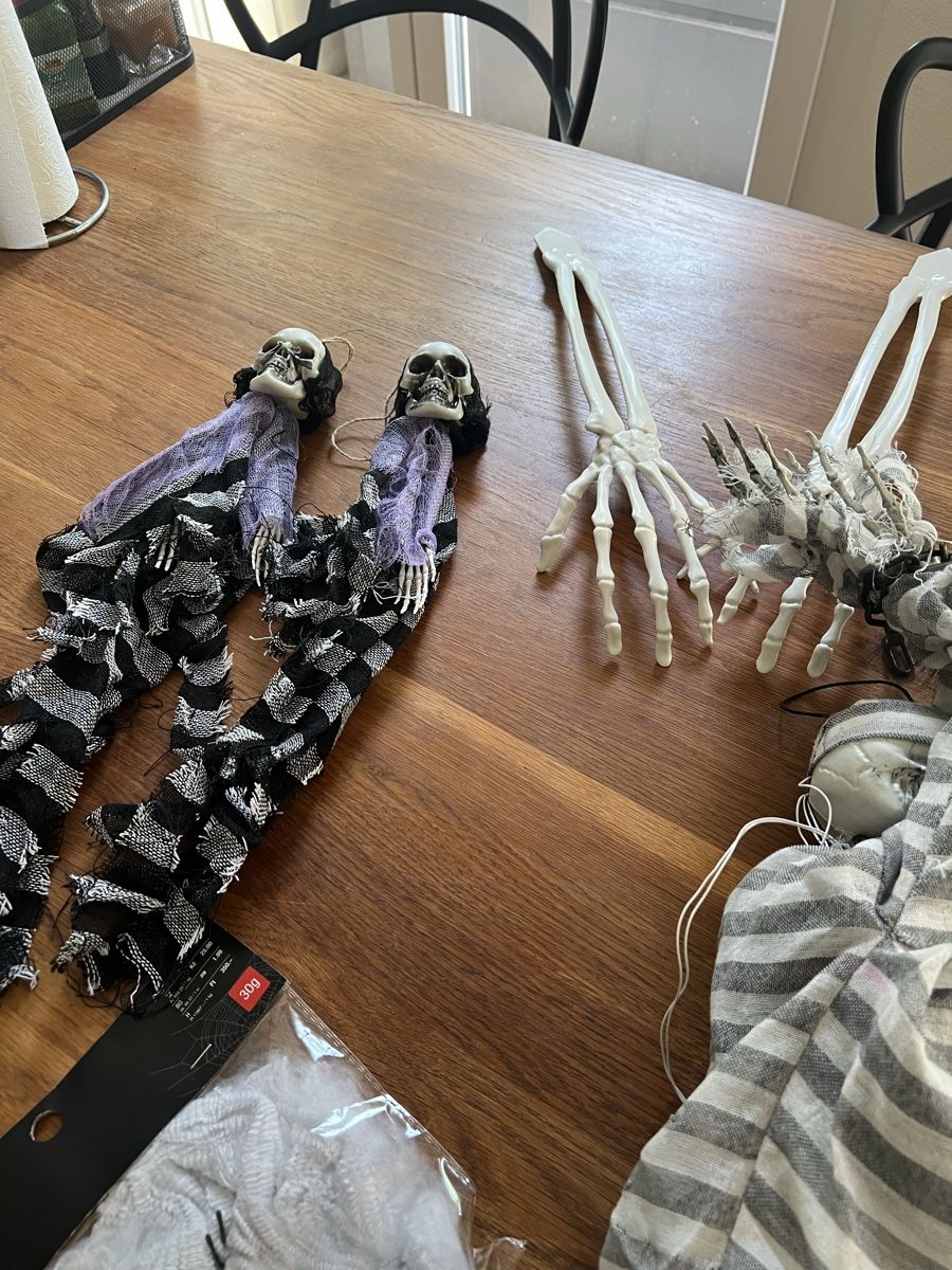 Toutes les décorations: Halloween Deko Set – D'occasion à Eglisau par Hermes10 5