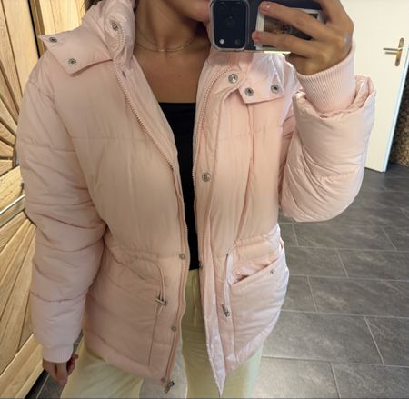 Damen Jacke mit Kapuze hellrosa Grösse M Marke Urban Classic