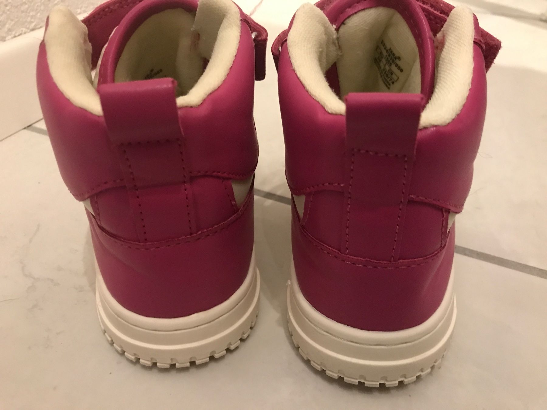 Zara Scarpe da donna: Zara Sneakers 36 pink – Usato da Eschikofen venduto da sra_6qbm 2