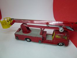 Corgi Mayor - "Simon SNORKEL" Fire Engine - guter Zustand