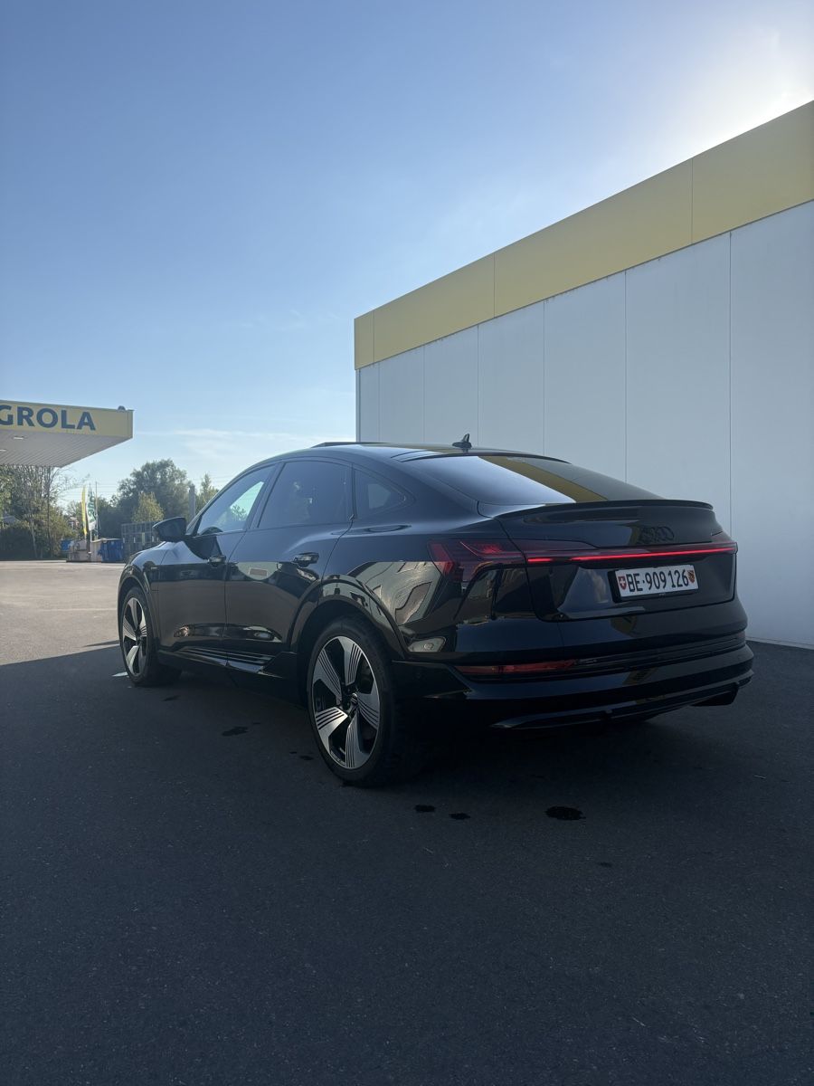 Audi Autos: Audi etron Black edition – Neu (gemäss Beschreibung) aus Ipsach von fly_fq5f 2