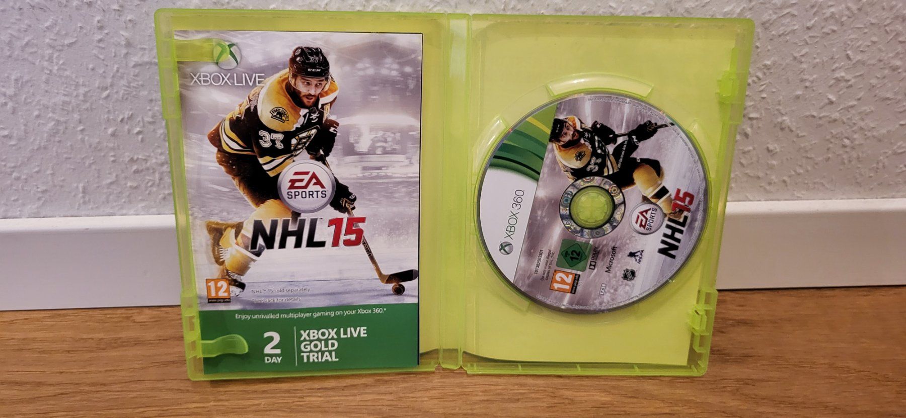 Microsoft Giochi: Xbox 360 - NHL 15 – Usato da Münsingen venduto da Heroism2010 2