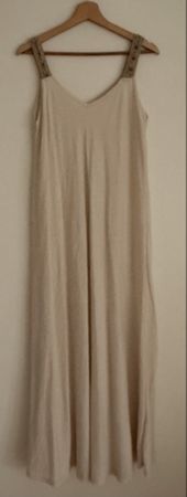 Kleid Beige Grösse S mit Häkelapplikation neuwertig