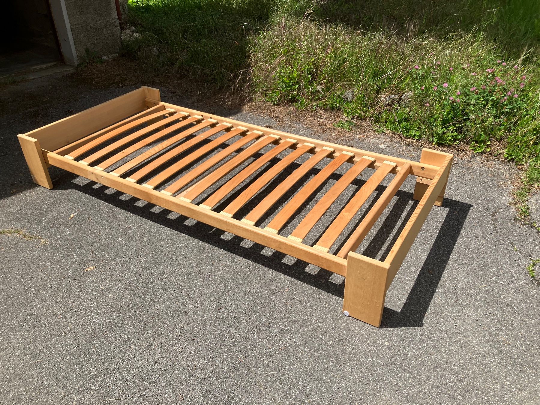 Letti: Lit de menuisier 90x200 – Usato da Corcelles NE venduto da Aris99 3