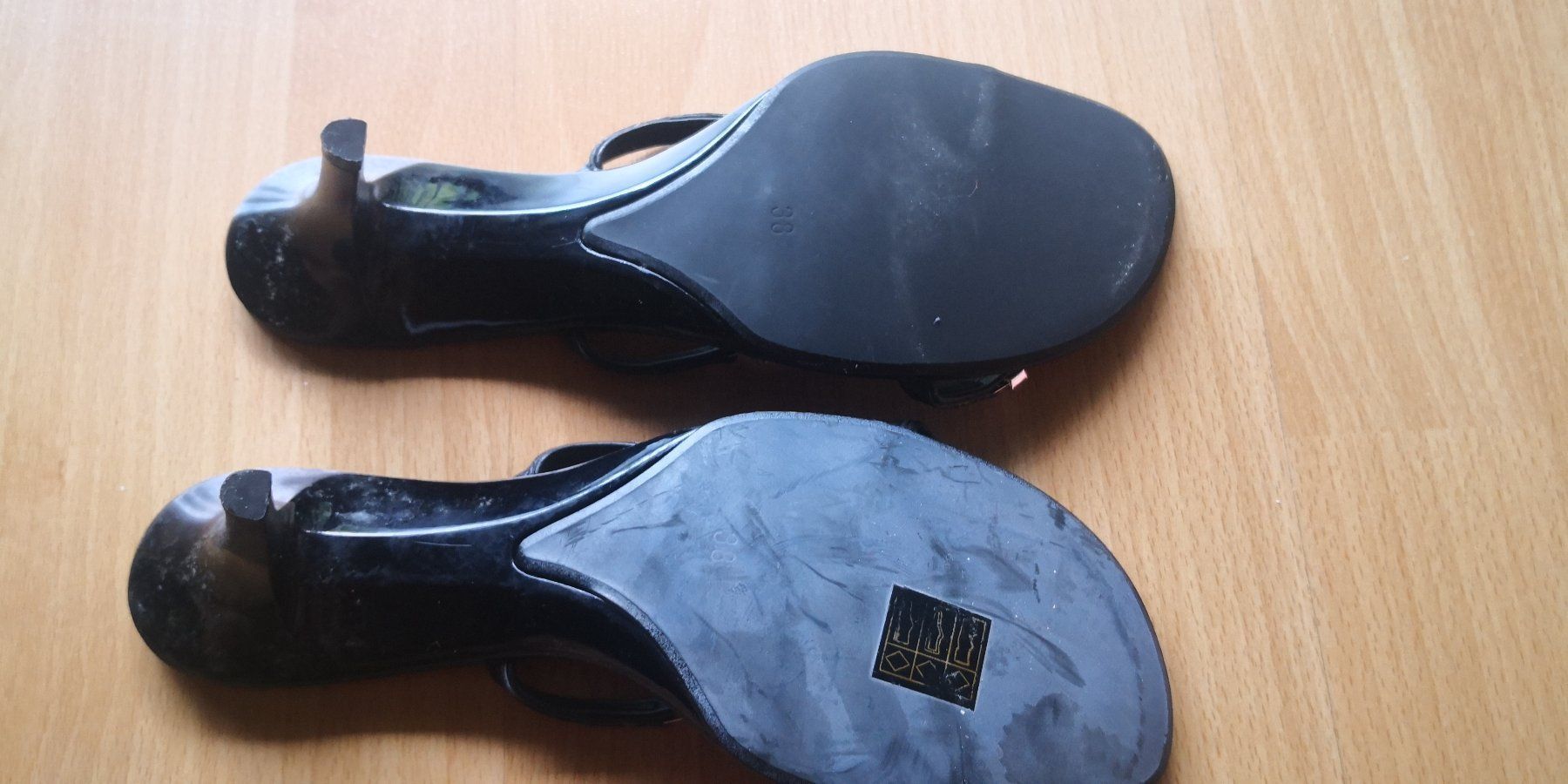 Scarpe da donna: RAPISARDI – Usato da Gentilino venduto da berrama 4