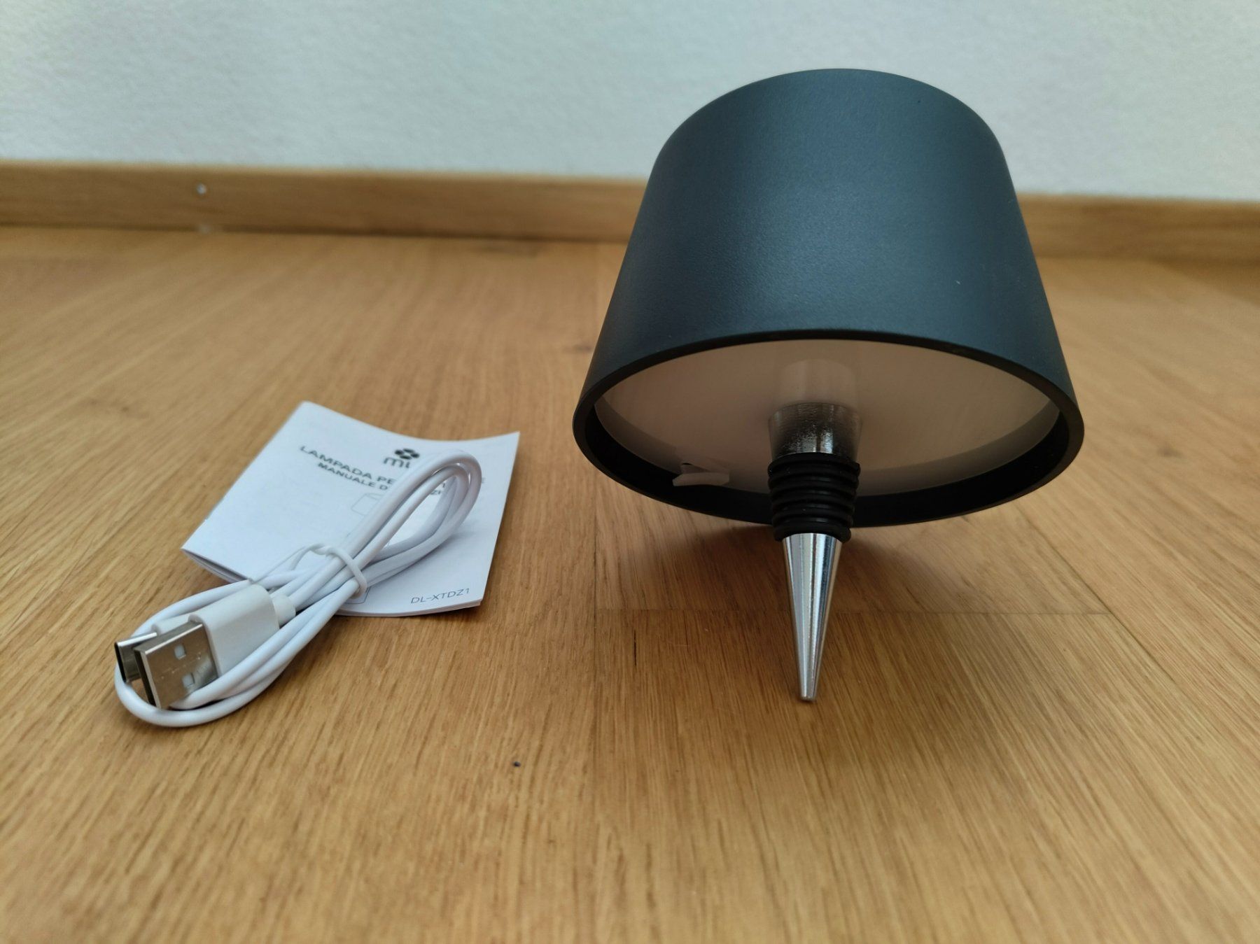 Lampade: LED Lampe Flasche (NEU) – Nuovo e nell'imballaggio originale da Schwyz venduto da Balmer92 2