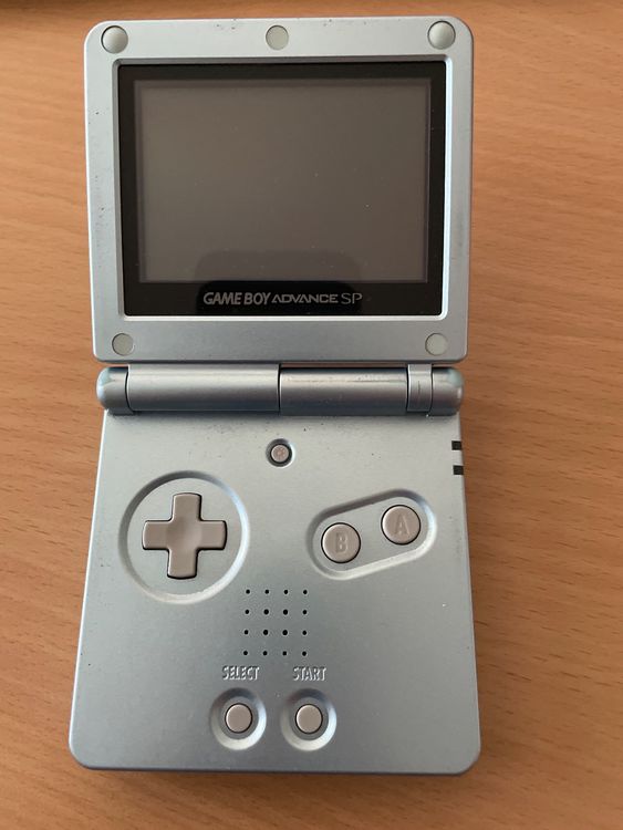 Game Boy Advance SP | Kaufen auf Ricardo