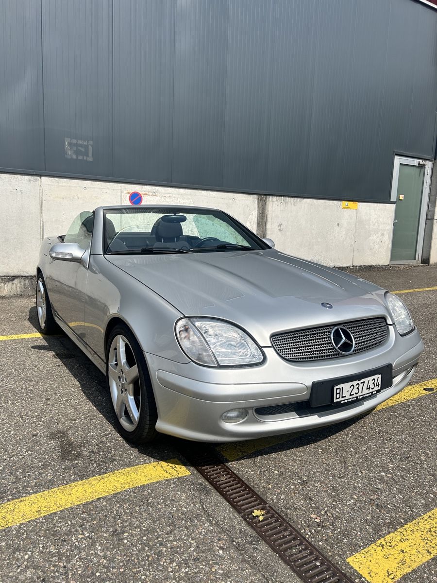 Mercedes-Benz Automobili: Mercedes Benz SLK 200 Kompressor – Usato da Therwil venduto da tom_22jf