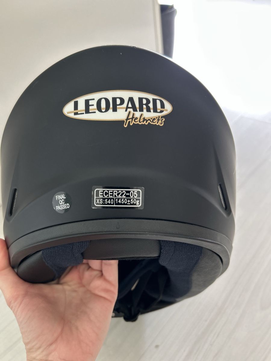 Caschi & visiere: Leopard XS Motorradhelm – Usato da Wallisellen venduto da sam_kf7w 7