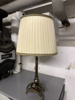 Stehlampe