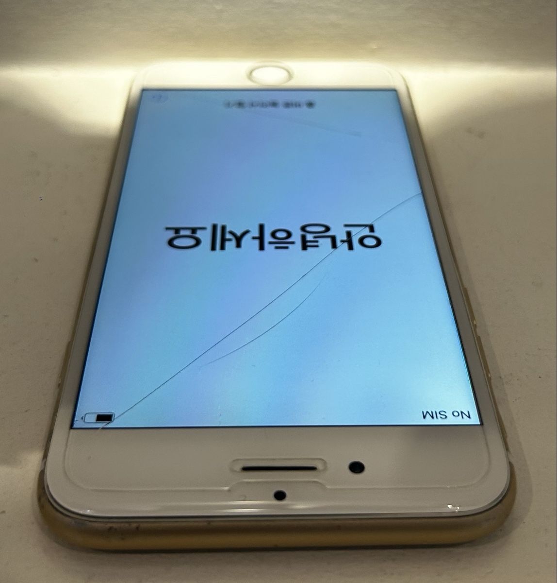 Apple Portables: Apple iPhone 6 – D'occasion à Ebmatingen par Christopher123 2