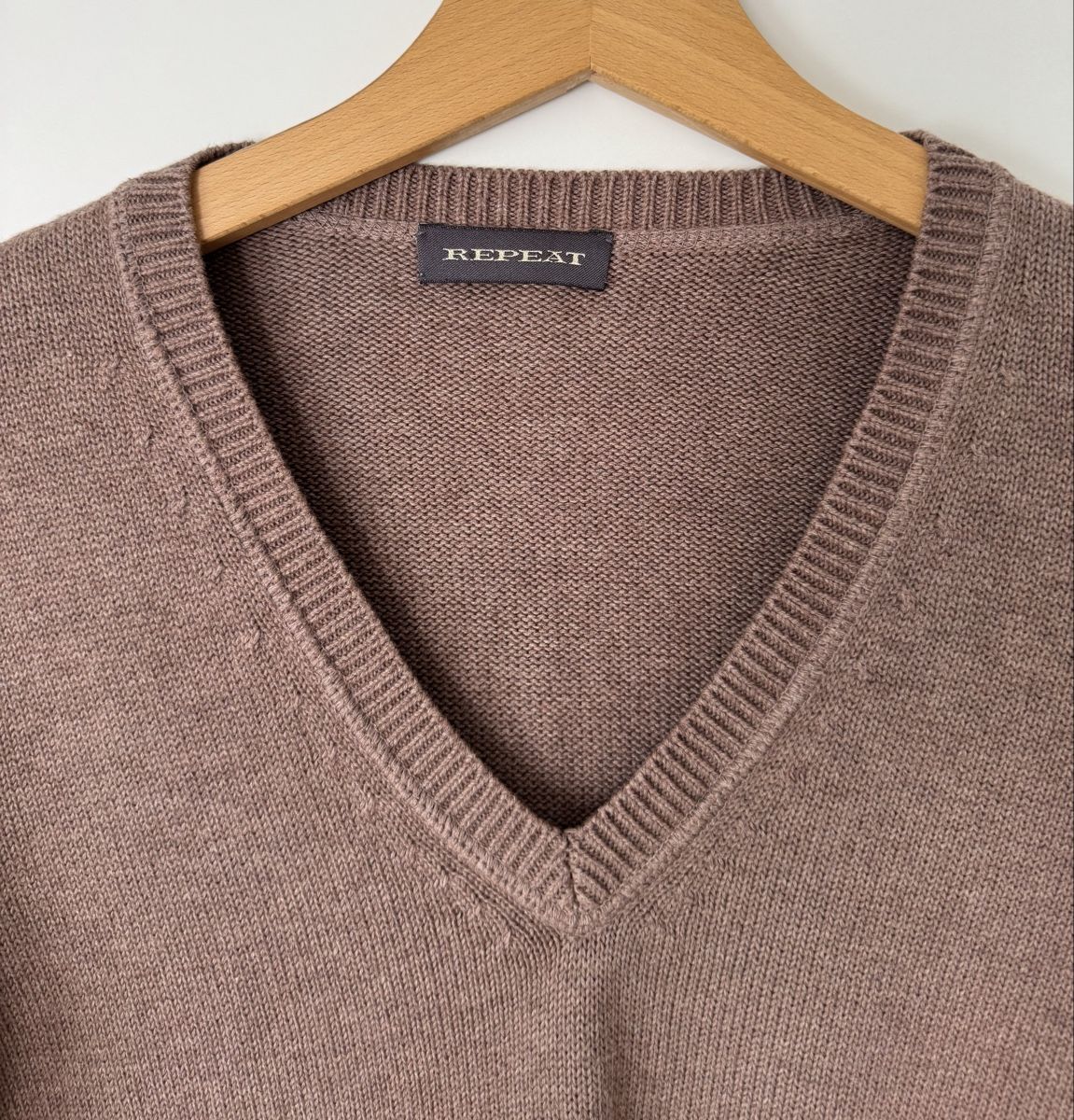 Repeat Maglioni & Felpe: REPEAT Pullover Gr. 40 Damen V-Ausschnitt – Usato da Flumenthal venduto da SecondLove_CH 2