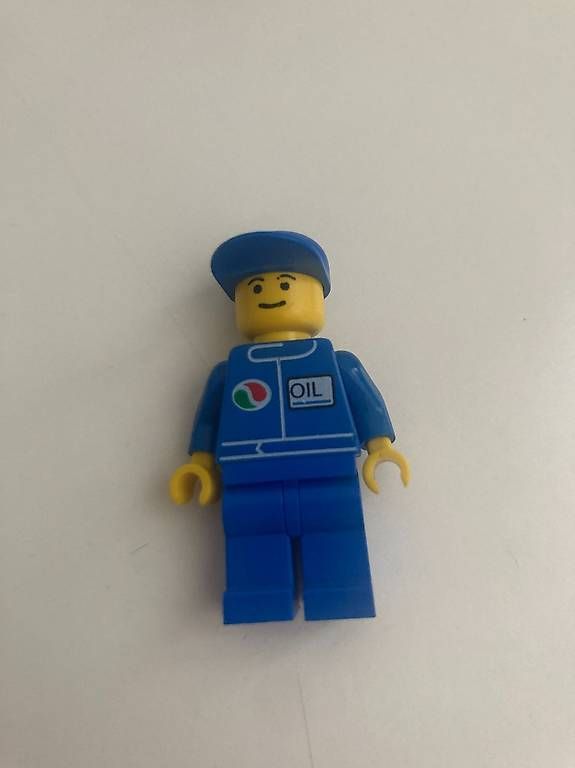 Lego Kit di costruzioni: Legofigur Octan Oil Rennfahrer – Nuovo (secondo la descrizione) da Zürich venduto da gin_9t9d