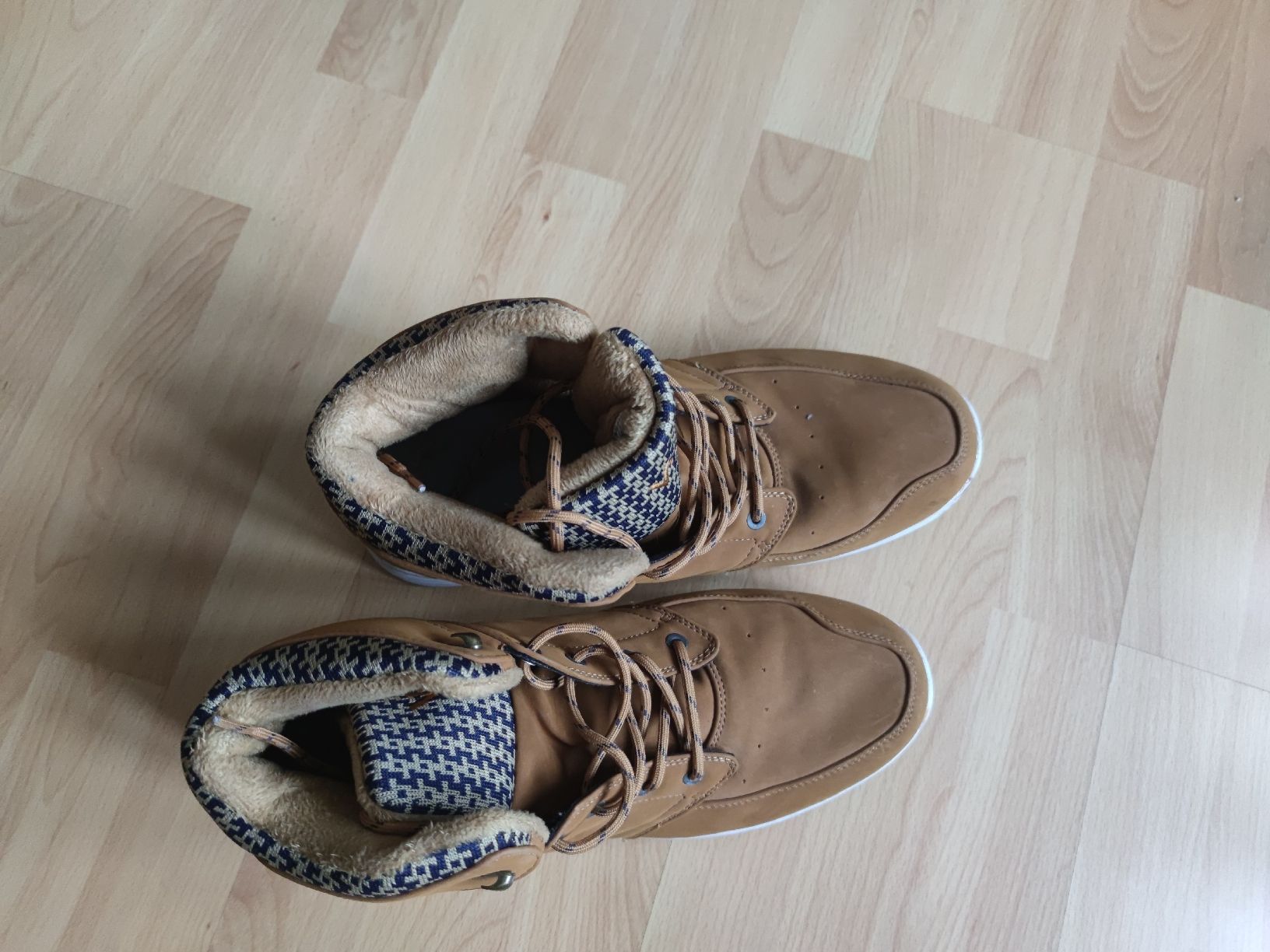 Herrenschuhe: vty 46 Größe – Gebraucht aus Meggen von Malecifent 1