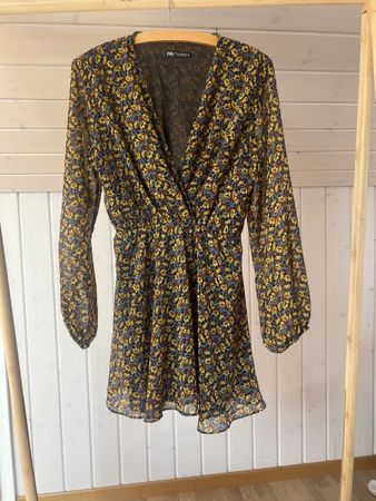 Zara kleid – Blumenprint, Grösse XS