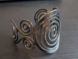 Armreif mit Spiralmotiv (für Handgelenk oder Oberarm)