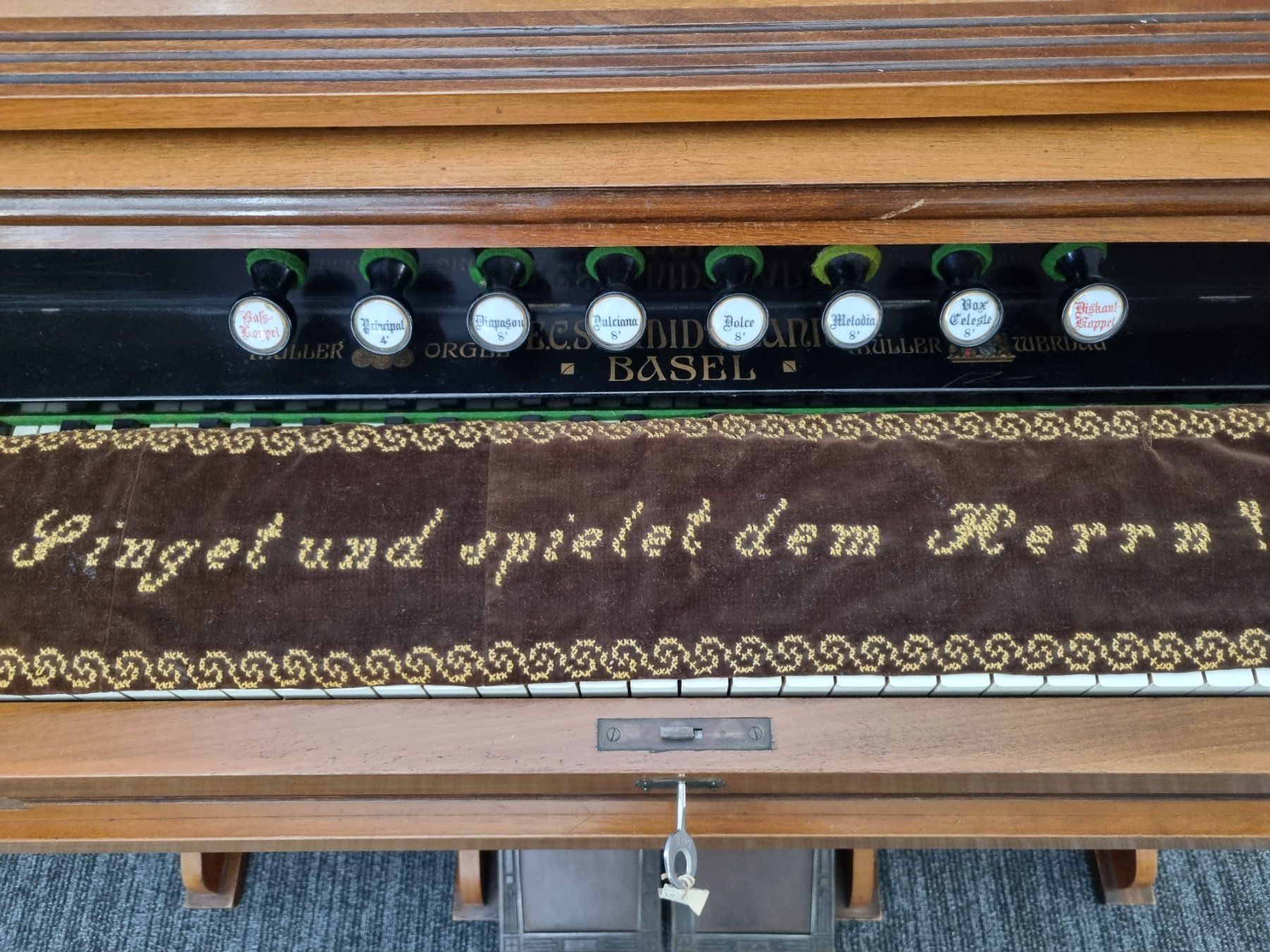Instruments de musique: Harmonium Müller Orgelbau /  E.L. Schmidtmann Basel – D'occasion à Lenzburg par freedomky 3