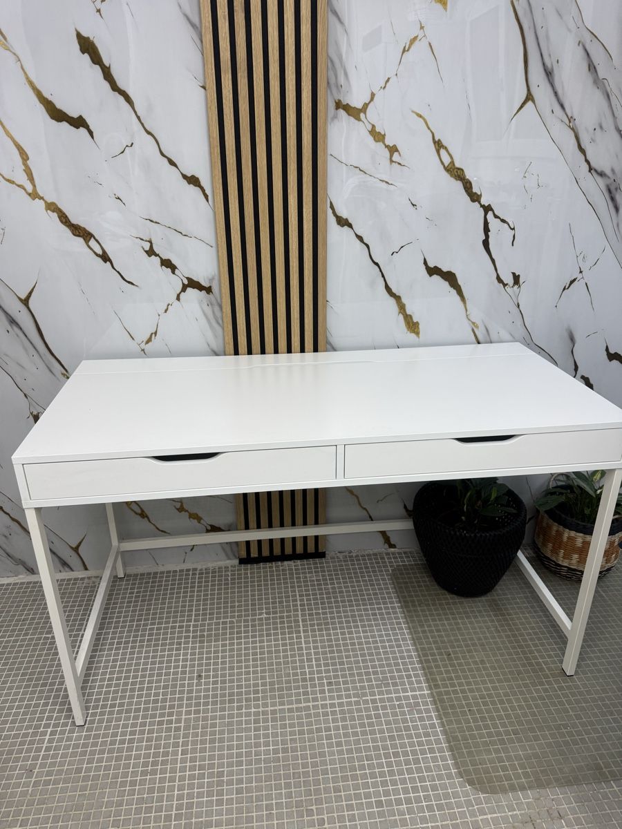 Bureaux: Ikea Alex Schreibtisch  – D'occasion à Oftringen par Makeq