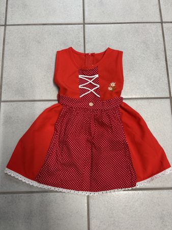 Süsses Dirndl Kleidchen Grösse 86/92