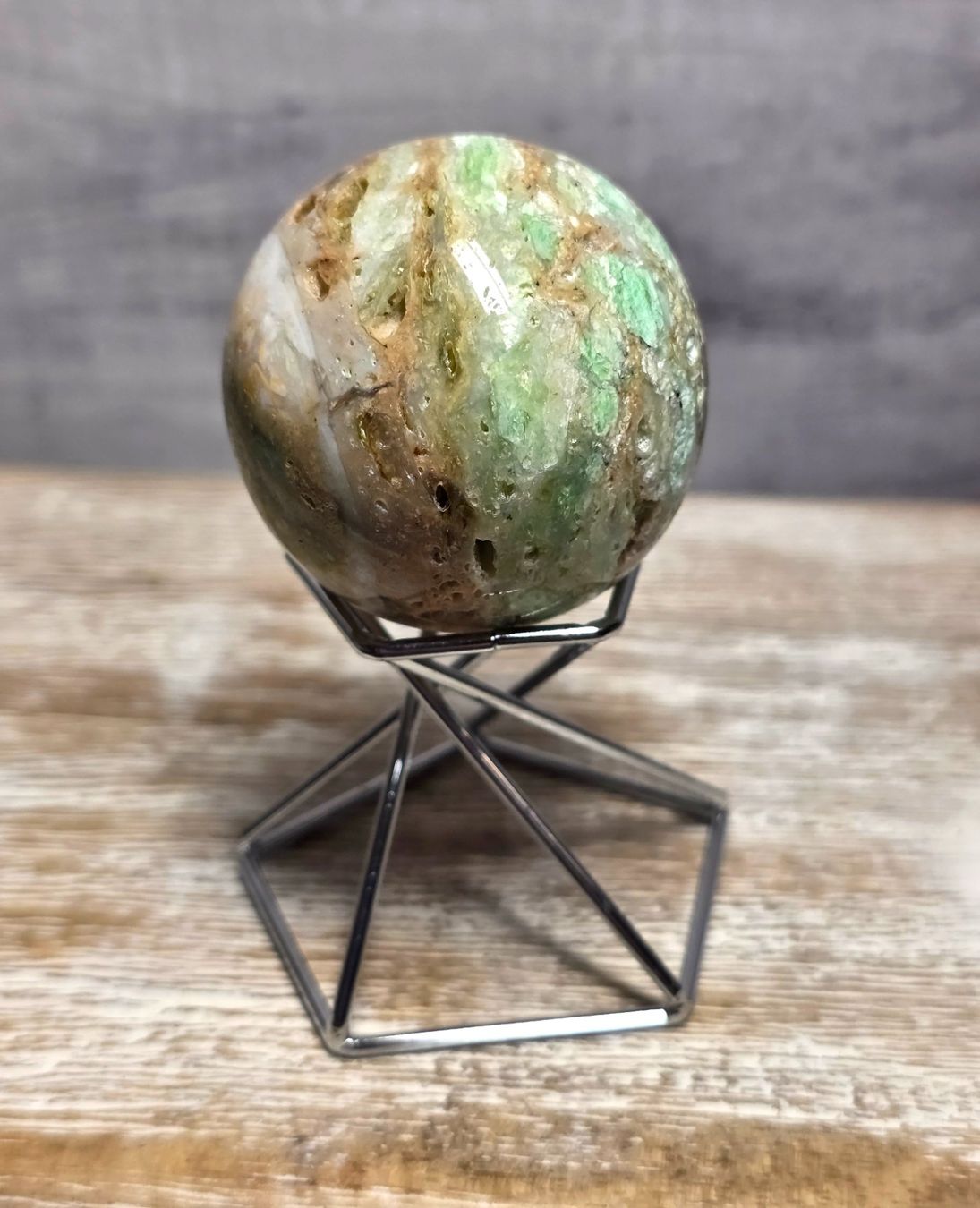 Minerali & Pietre curative: Chrysopras Kugel  47mm 101g – Nuovo e nell'imballaggio originale da Matzingen venduto da Shay_Crystalz