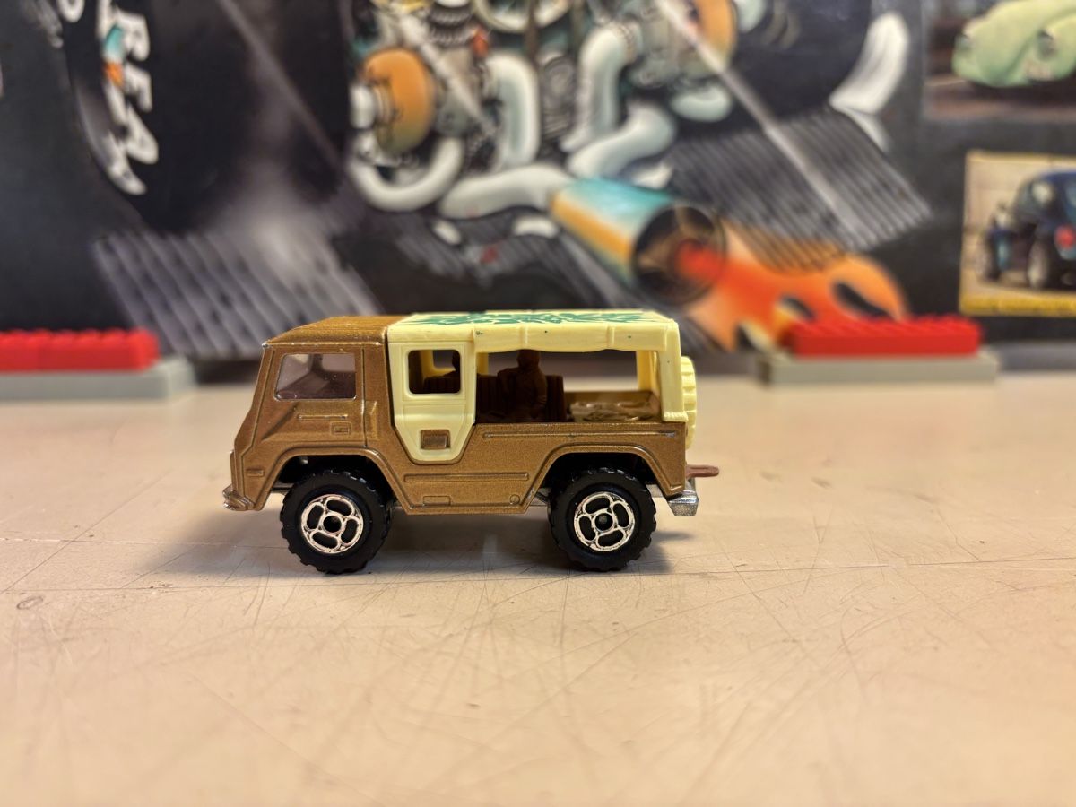 Majorette Modellautos: Majorette Explorateur – Gebraucht aus Möriken AG von Classics16 2