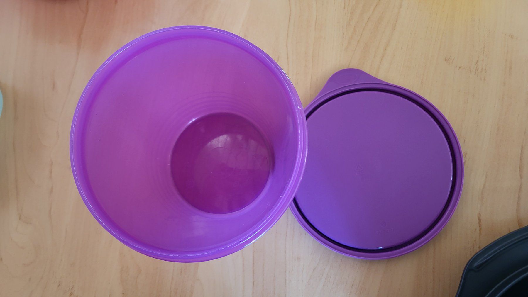Tupperware Contenitori & Simili: Tupperware Behälter – Usato da Gettnau venduto da Federwind 1